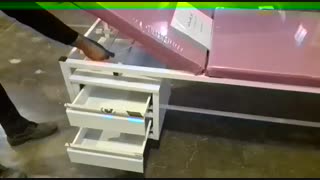تخت معاینه پایه ثابت زیرسر متحرک کابین دار http://ktsalamat.com/