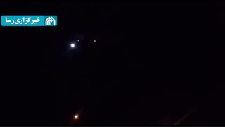 لحظه شلیک موشک های ایرانی به سمت پایگاه های آمریکایی