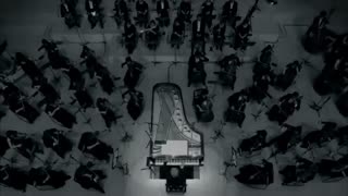 اجرای زنده ریوئیچی ساکاموتو آهنگ BLU ه همراه ارکستر فیلارمونیک توکیو