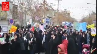 صد حنجره غرق بانگ تکبیر شدیم