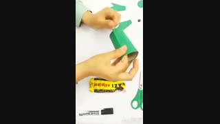 ساخت کاردستی ۱.  خانم قاسمی