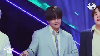 [입덕직캠] 방탄소년단 뷔 직캠 4K ‘작은 것들을 위한 시 (Boy With Luv)’ (BTS V FanCam) | @MCOUNTDOWN_2019.4.25
