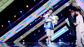 Kang daniel 2U 2nd win music bank