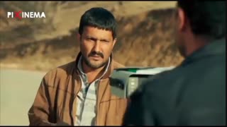 قصر شیرین ، سکانس رشوه به پلیس و ترسیدن بچه‌ها از جلال (حامد بهداد)