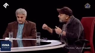 بین رحمت و زنش سوار بر موتور کیف گذاشته بودیم